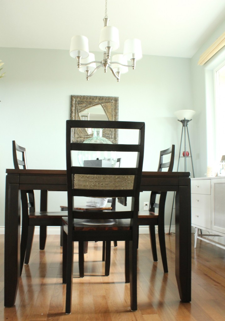 Dining Room | The Wood Grain Cottage