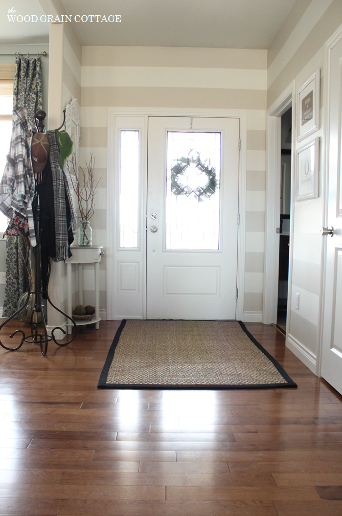 Entryway Updates - The Wood Grain Cottage