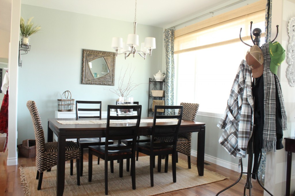 Dining Room | The Wood Grain Cottage