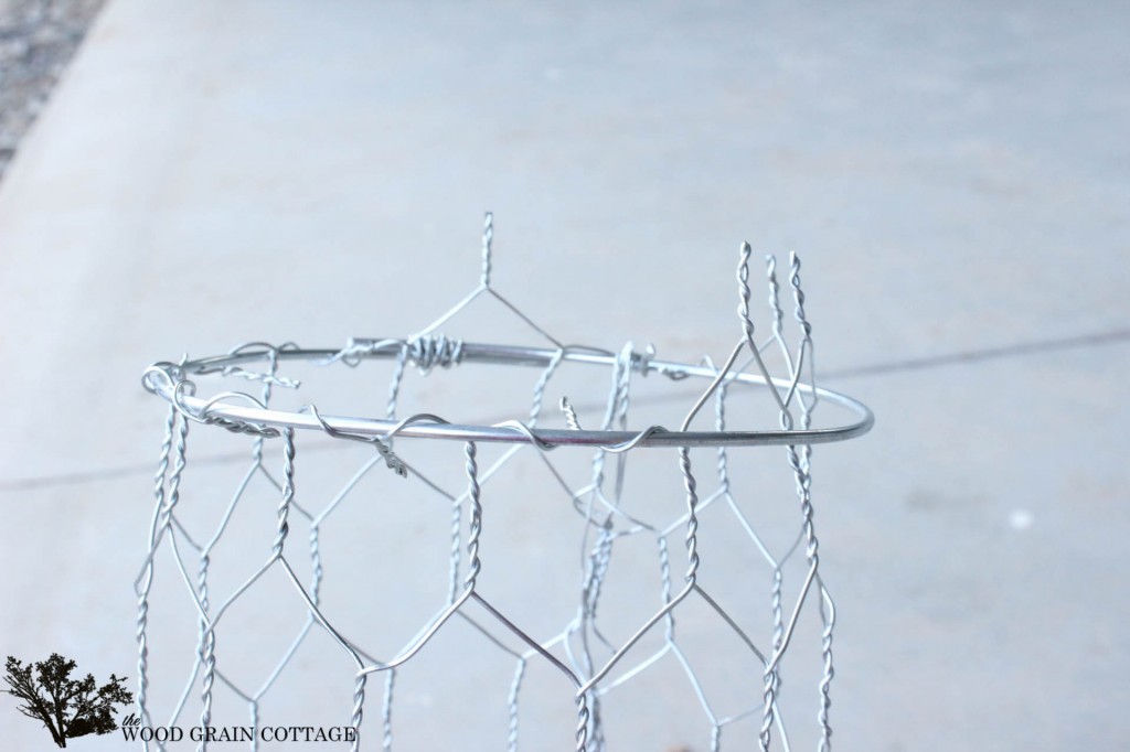 Chicken Wire Cups by The Wood Grain Cottage