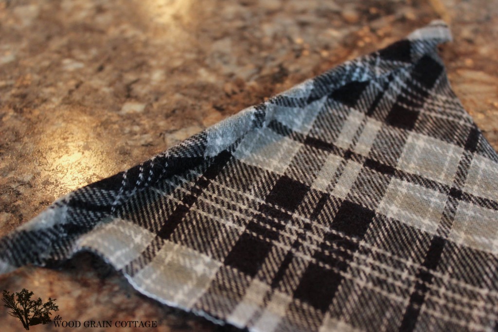 How To Make A Plaid Banner by The Wood Grain Cottage