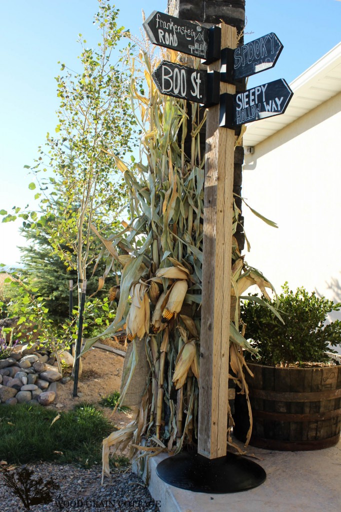 Chalkboard Sign Pole by The Wood Grain Cottage