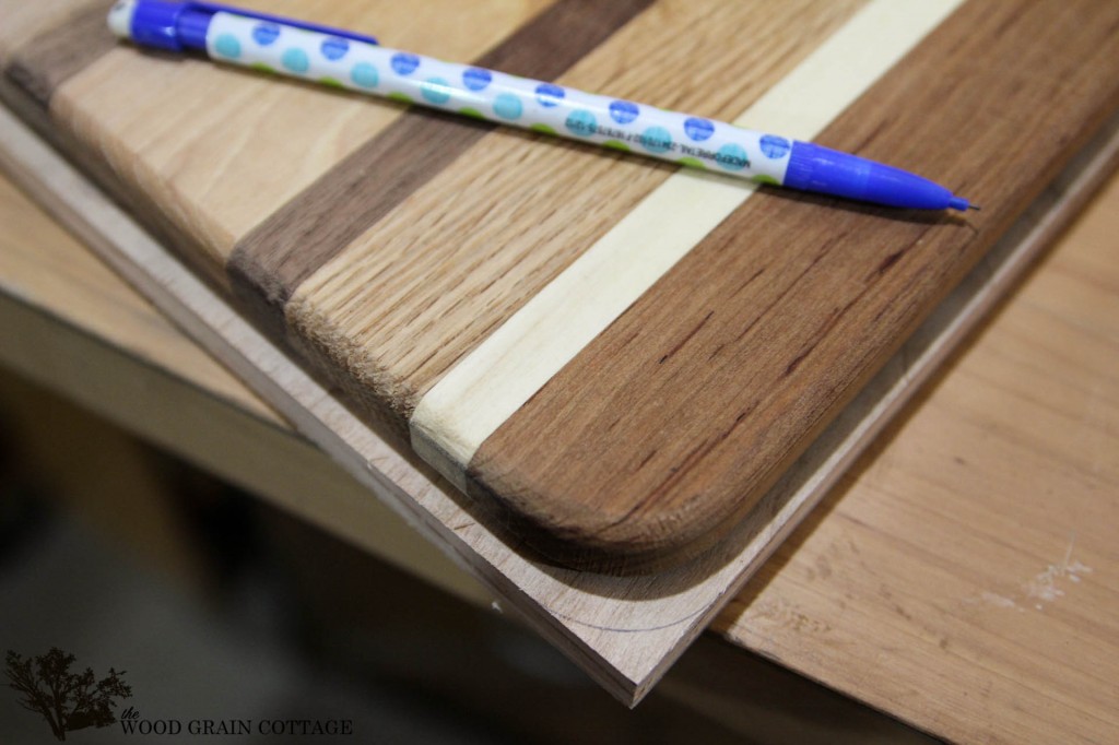 DIY Handmade Wood Chargers by The Wood Grain Cottage