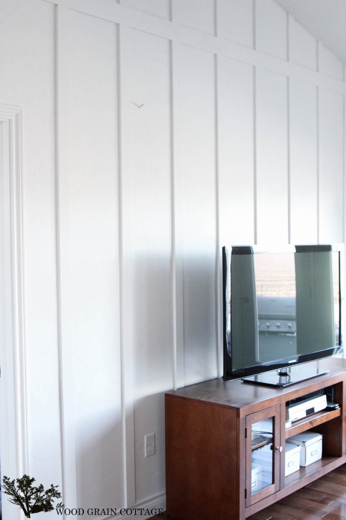 DIY Living Room Board & Batten by The Wood Grain Cottage