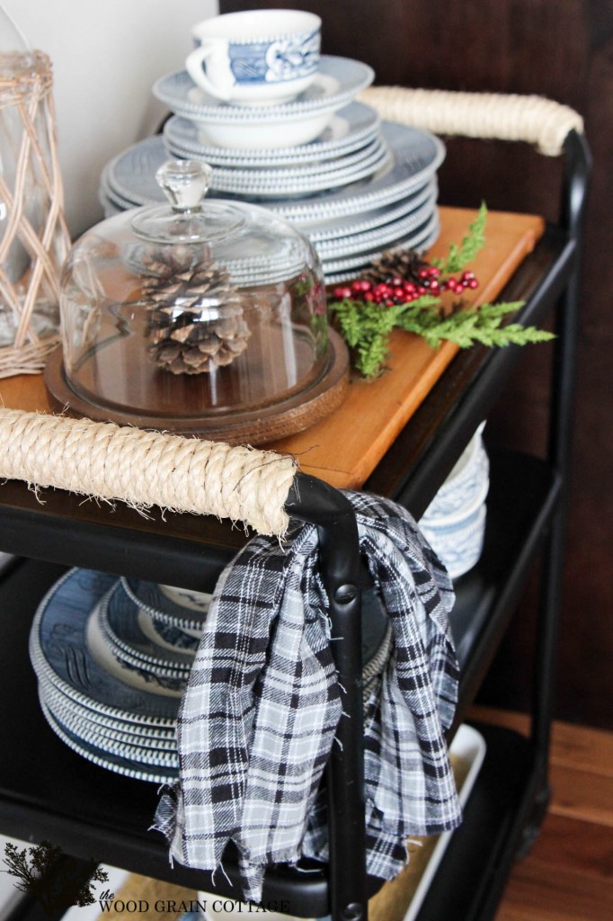 Christmas Home Tour 2013 by The Wood Grain Cottage