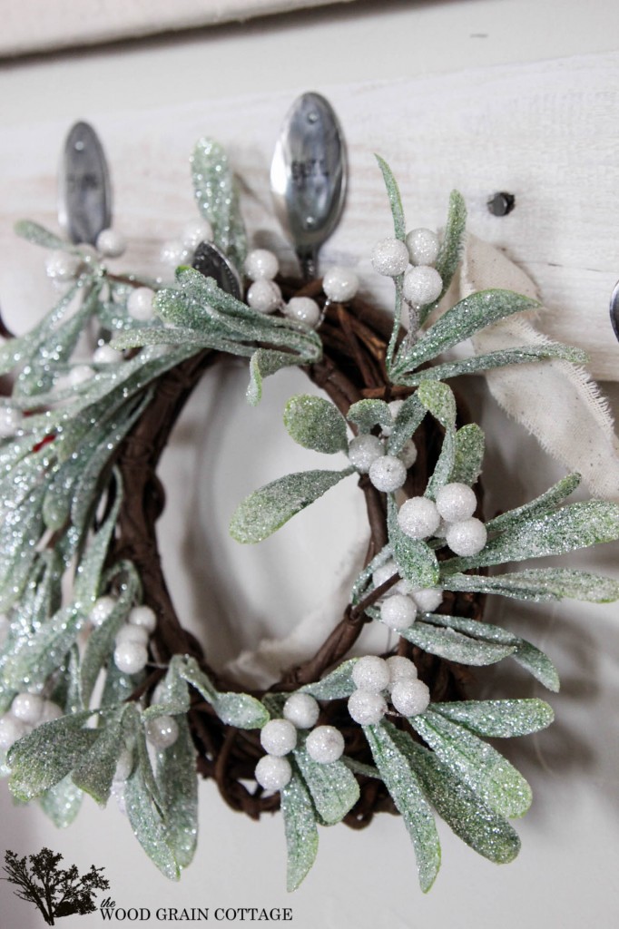 Christmas Home Tour 2013 by The Wood Grain Cottage