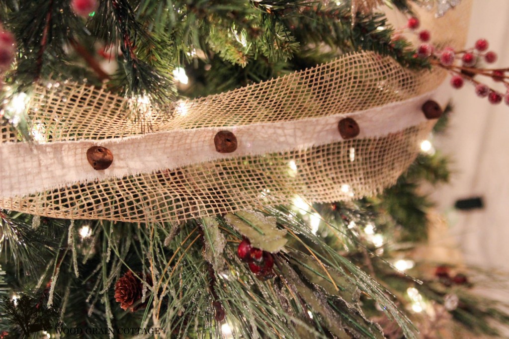 DIY No Sew Jingle Bell Garland by The Wood Grain Cottage