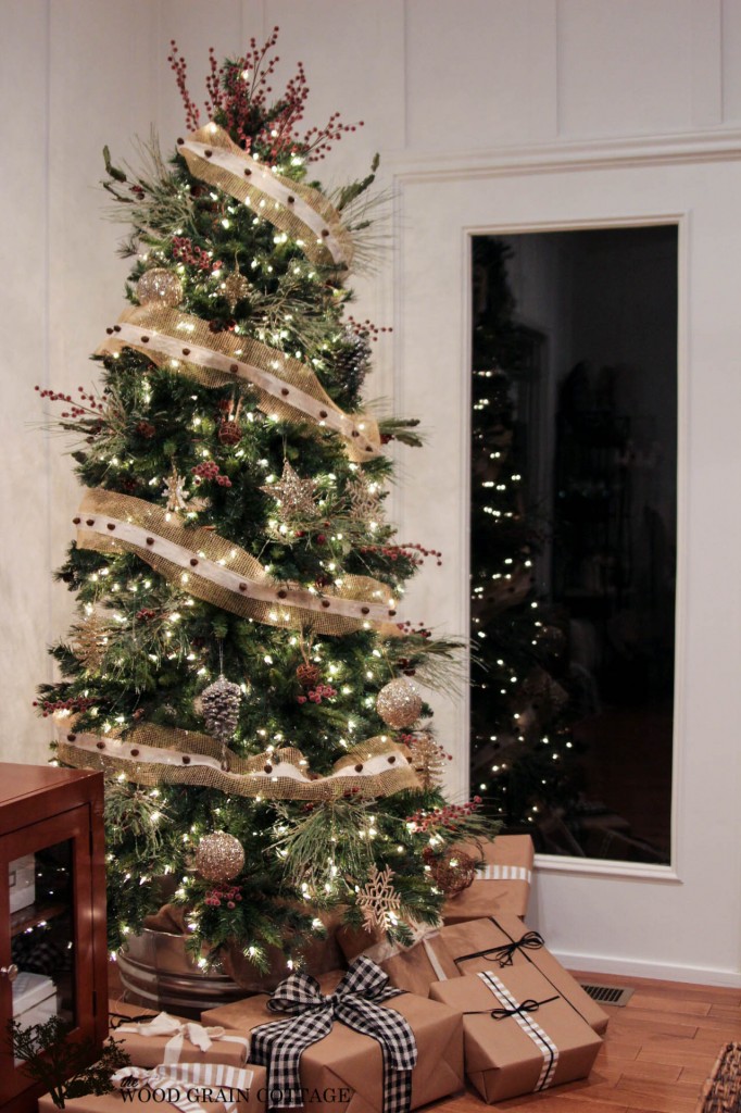 DIY No Sew Jingle Bell Garland by The Wood Grain Cottage