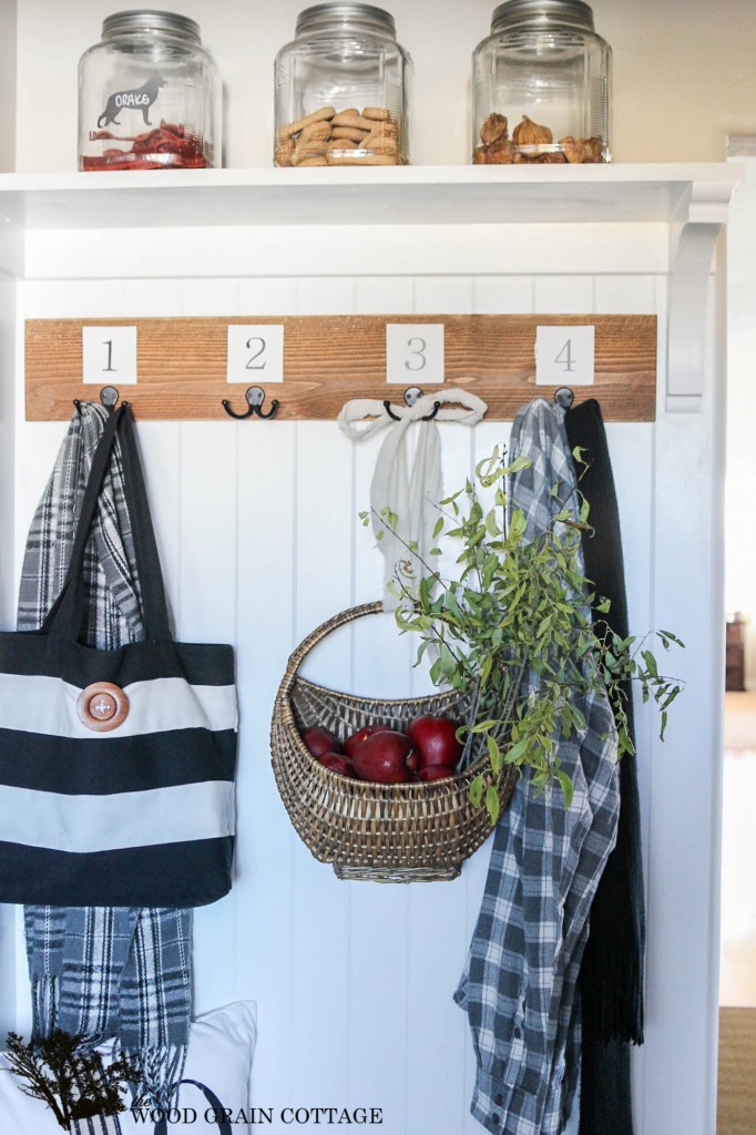 Fall Home Tour by The Wood Grain Cottage