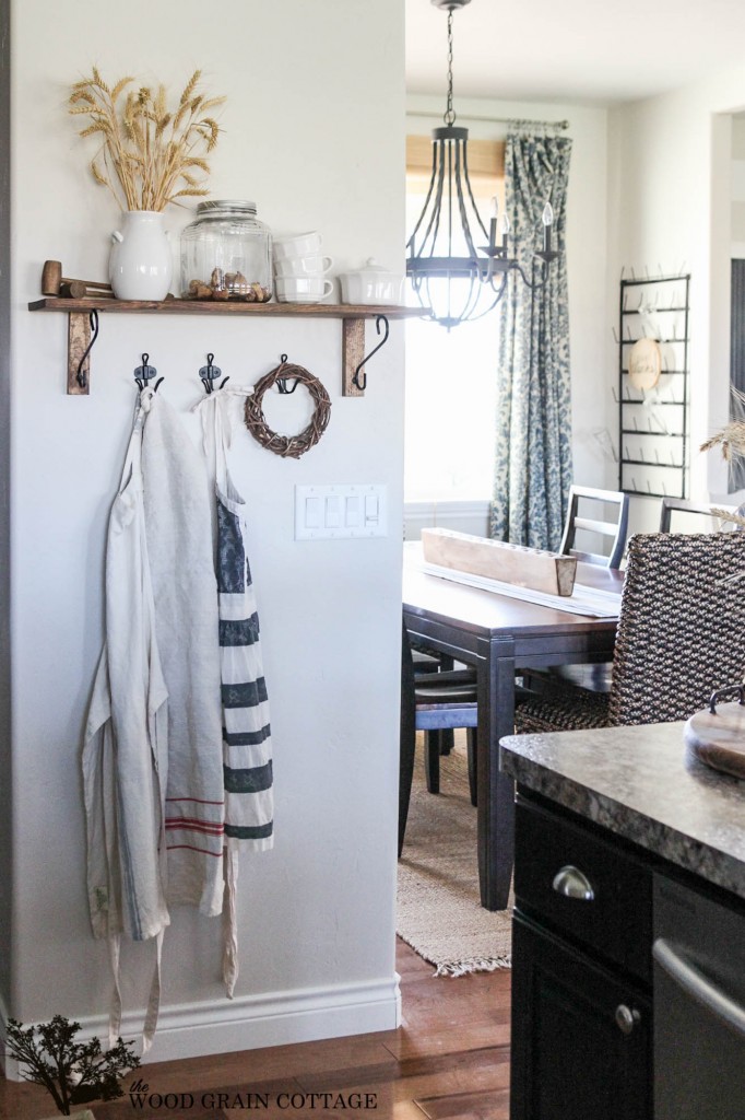 Fall Home Tour by The Wood Grain Cottage