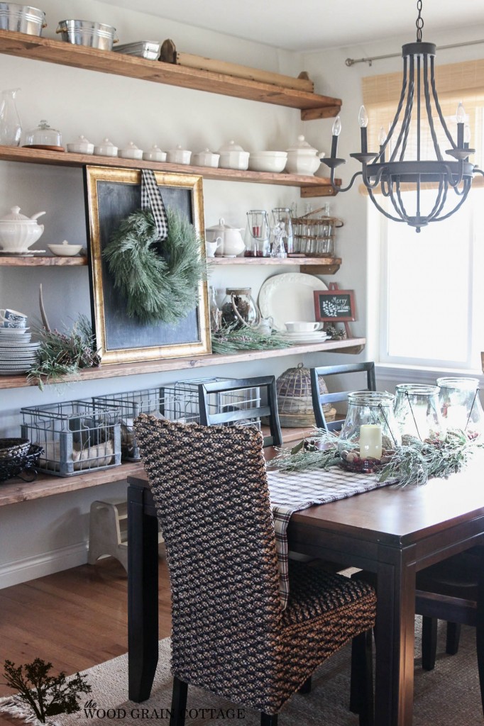 Christmas Home Tour at The Wood Grain Cottage