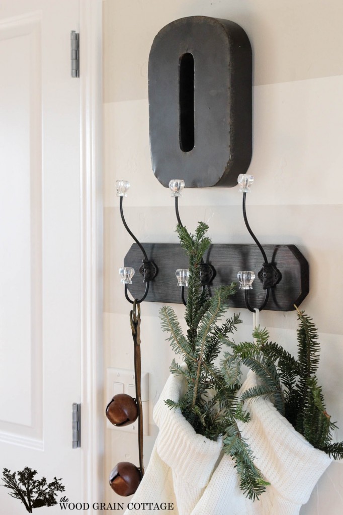 Christmas Home Tour at The Wood Grain Cottage