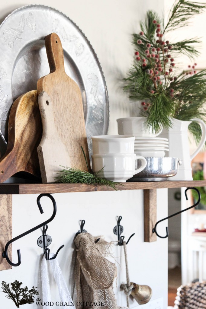 Christmas Home Tour at The Wood Grain Cottage