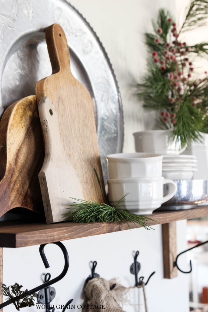 Christmas Home Tour at The Wood Grain Cottage