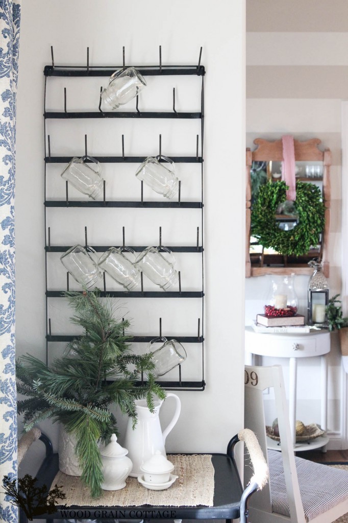 Christmas Home Tour at The Wood Grain Cottage