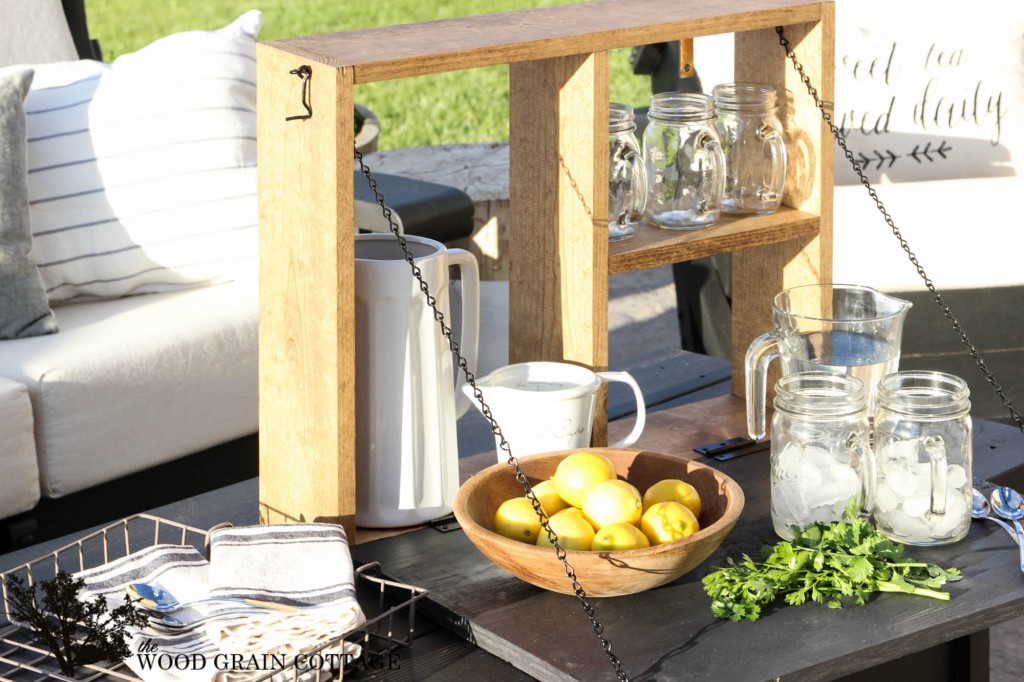 Make your own outdoor serving station. Perfect for entertaining! By The Wood Grain Cottage