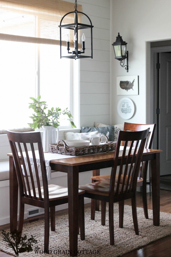 Summer Home Tour with Great Decoraing Ideas. By The Wood Grain Cottage
