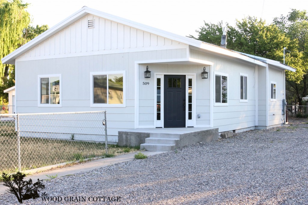 Fixer Upper Makeover by The Wood Grain Cottage-6673