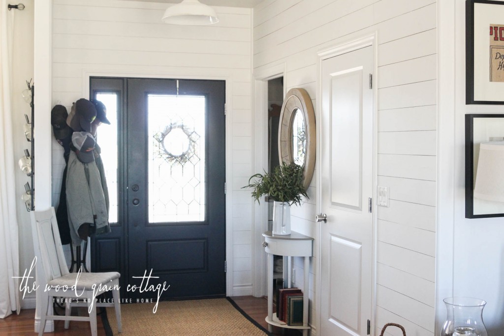 An Updated Home Tour by The Wood Grain Cottage