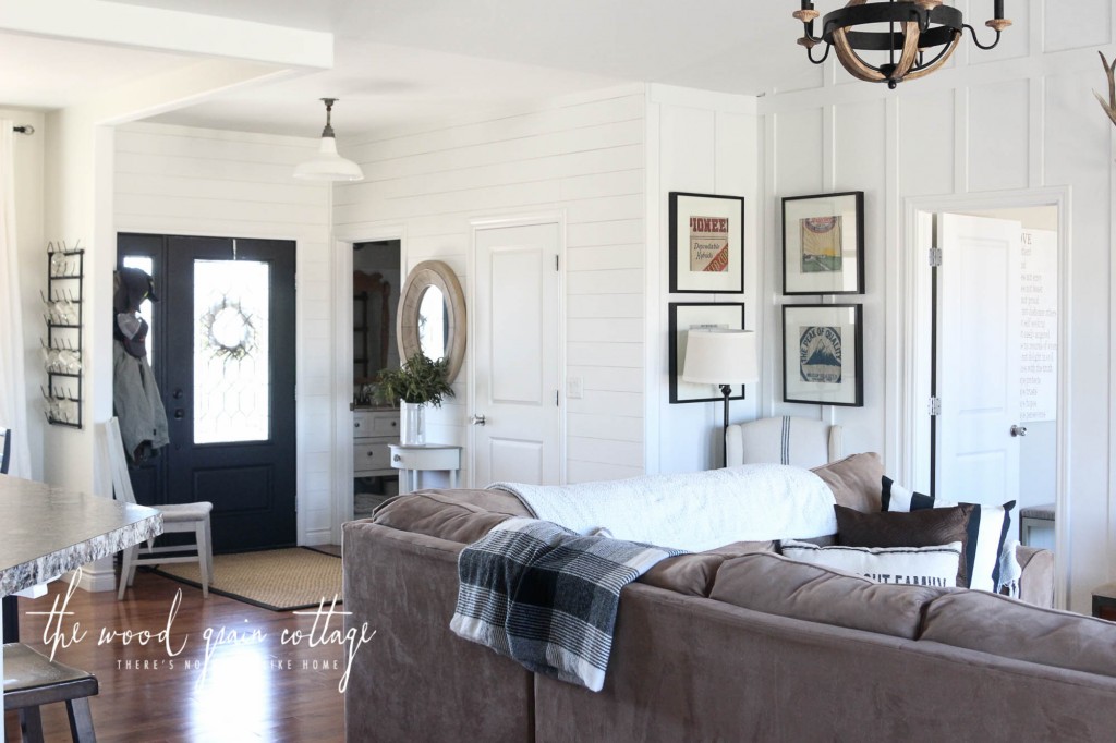 An Updated Home Tour by The Wood Grain Cottage