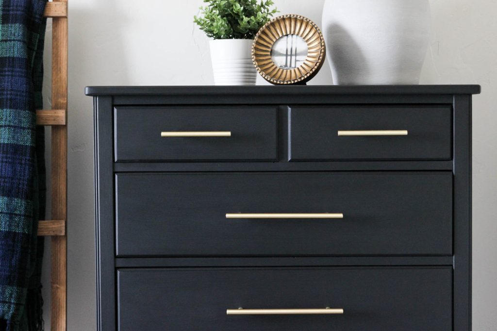 Guest Bedroom Dresser Makeover by The Wood Grain Cottage