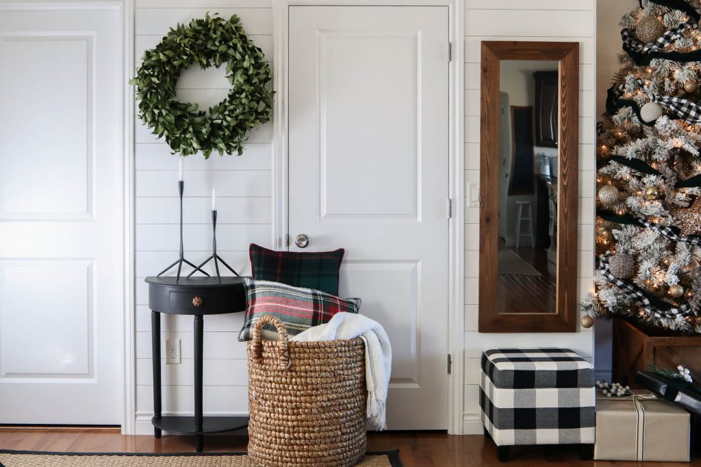 Christmas Home Tour by The Wood Grain Cottage