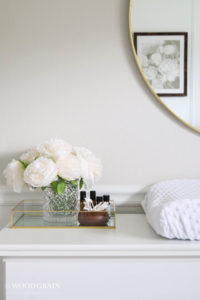 A picture of Ania's dresser and flowers.